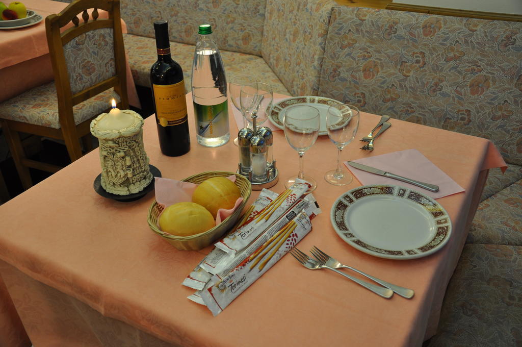 Albergo Dolomiti Capriana Екстериор снимка
