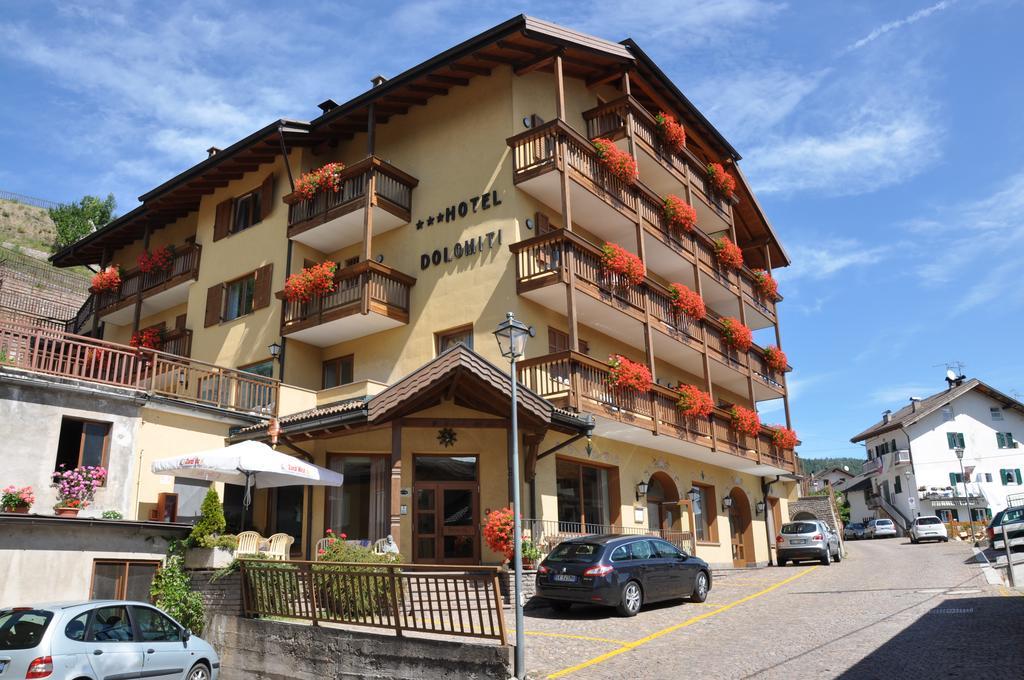 Albergo Dolomiti Capriana Екстериор снимка